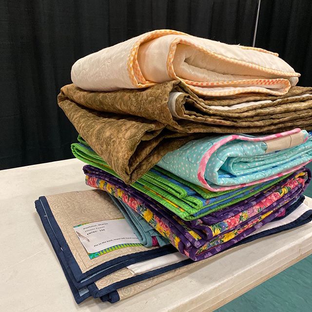 Quilts are pouring in!
Our show opens tomorrow, Friday October 4, at the Libertyville Sports Complex.
#vqshow2019 #QuiltsfromtheVillage #sewing #quiltshow #VillageQuilters #quilting #quilts #VillageQuiltersLBLF