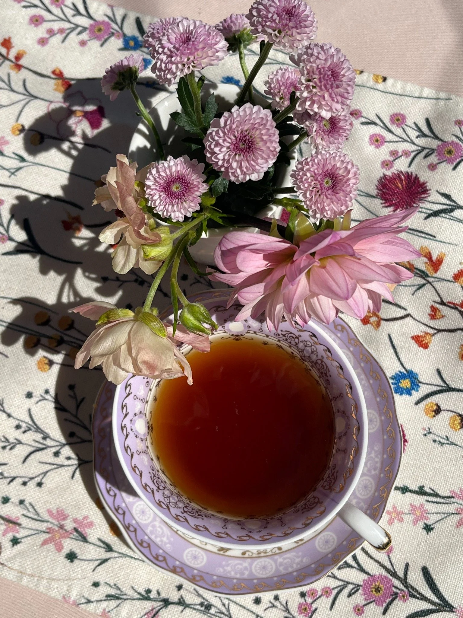 12 Bridgerton-Inspired Tea Party Ideas for a Beautiful Gathering