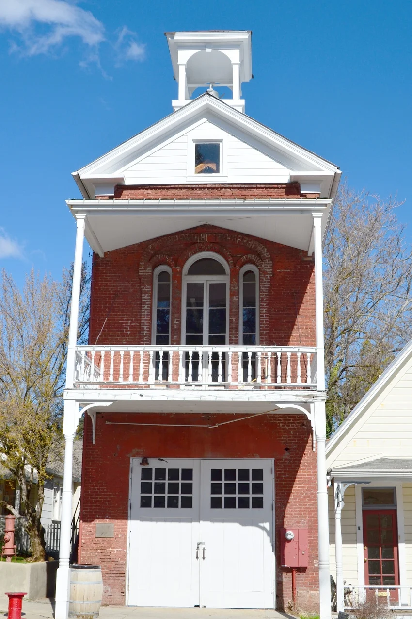 Nevada City, California - via jenniferesnyder.com/blog