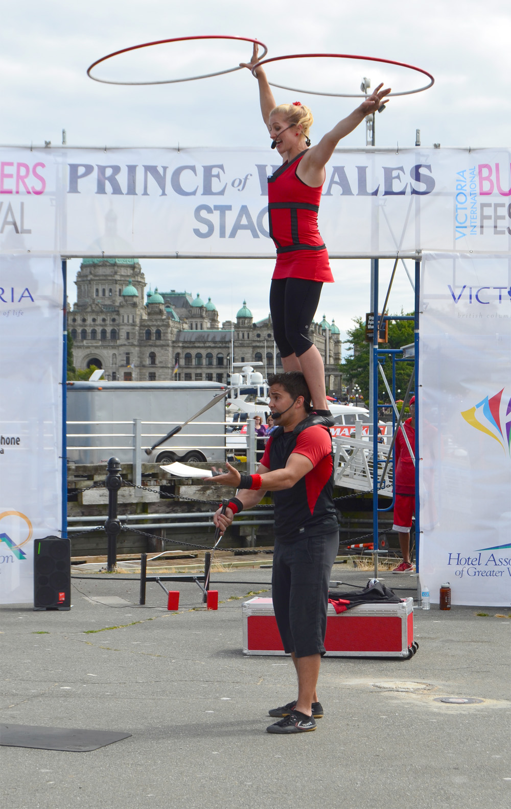Go: The Victoria International Buskers Festival