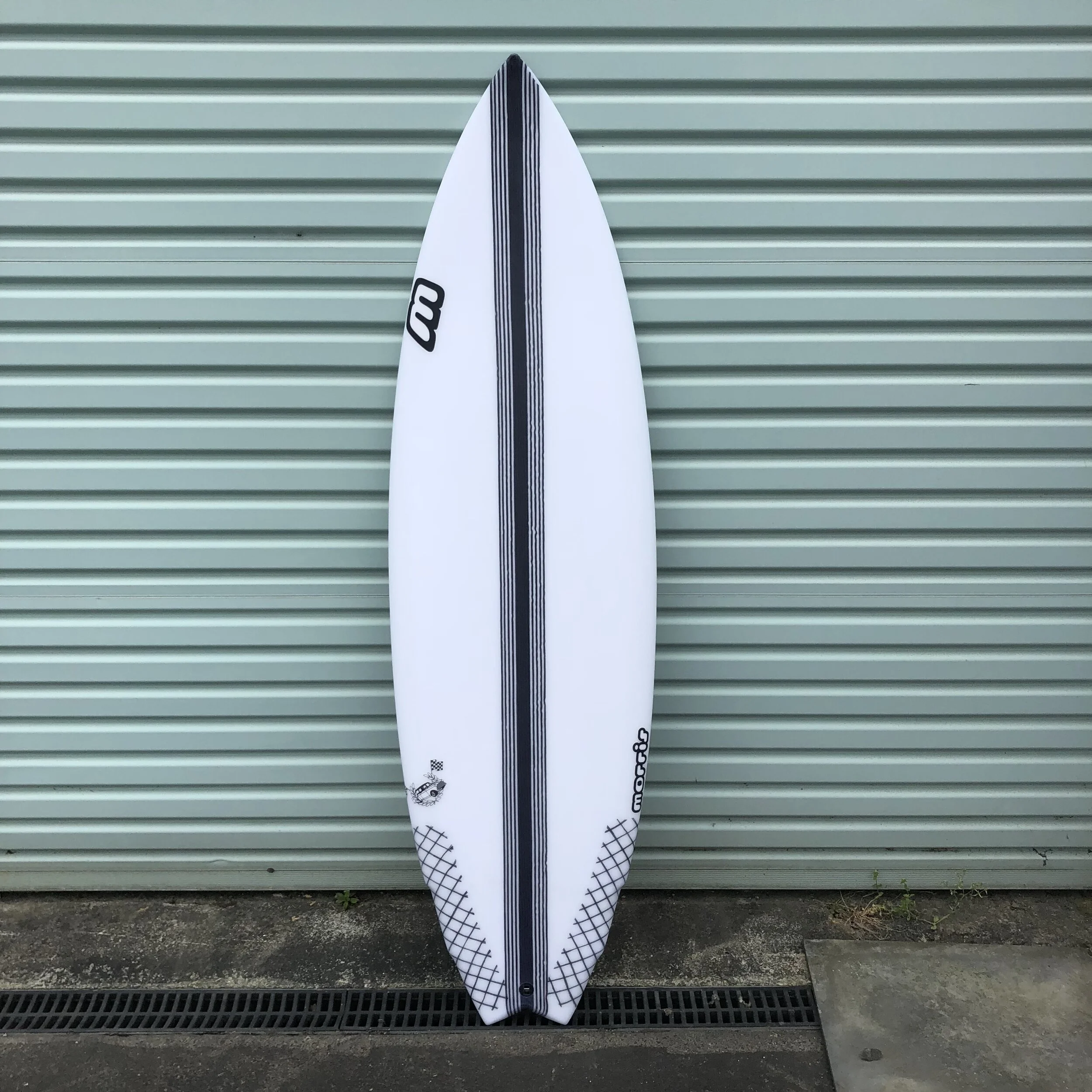 サーフボード！CROSS　HIGH QUALITY EPOXY SURFBORD Morris Surfboards NZ