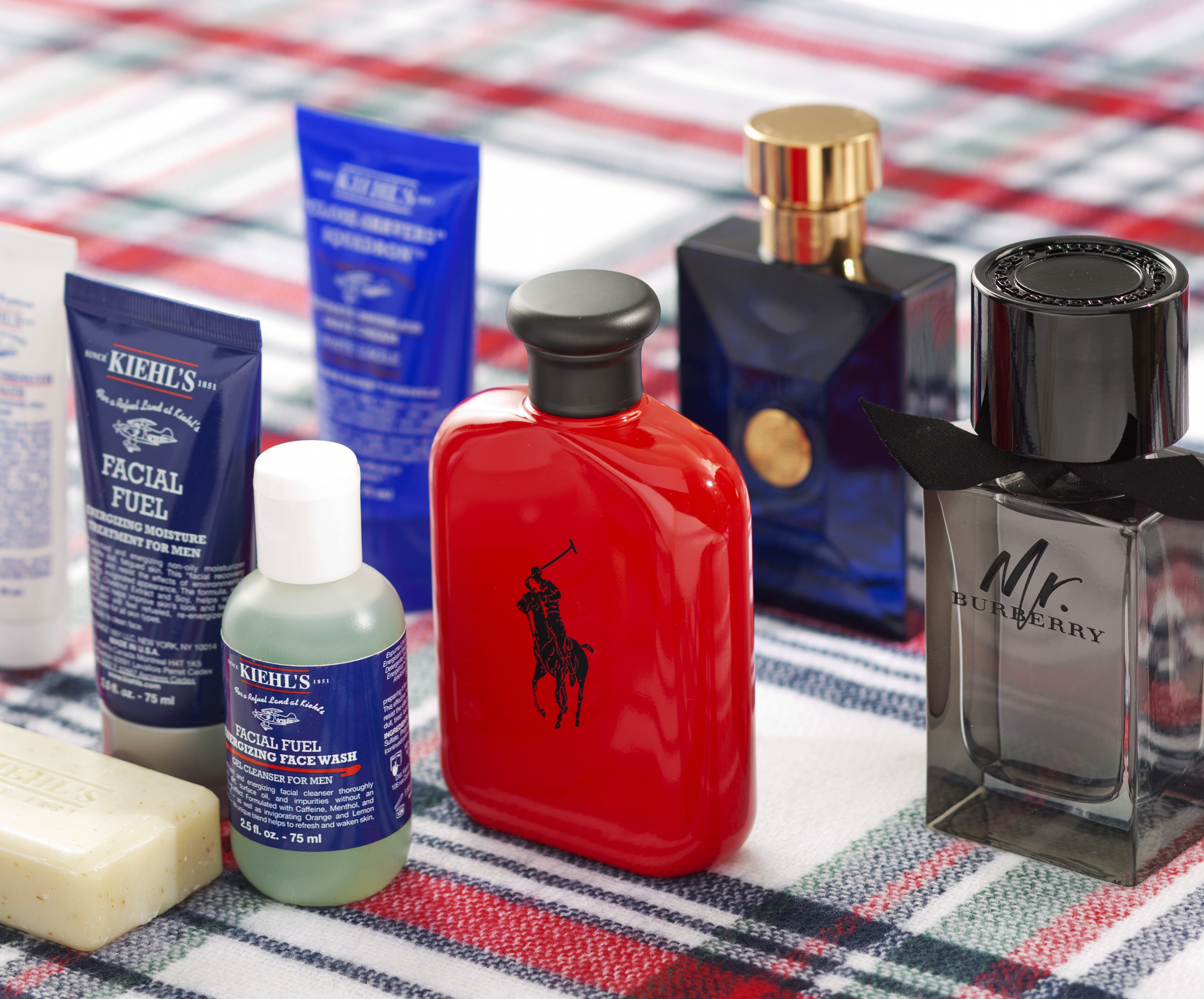 NOV_CCGiftGuideMensGrooming.jpg