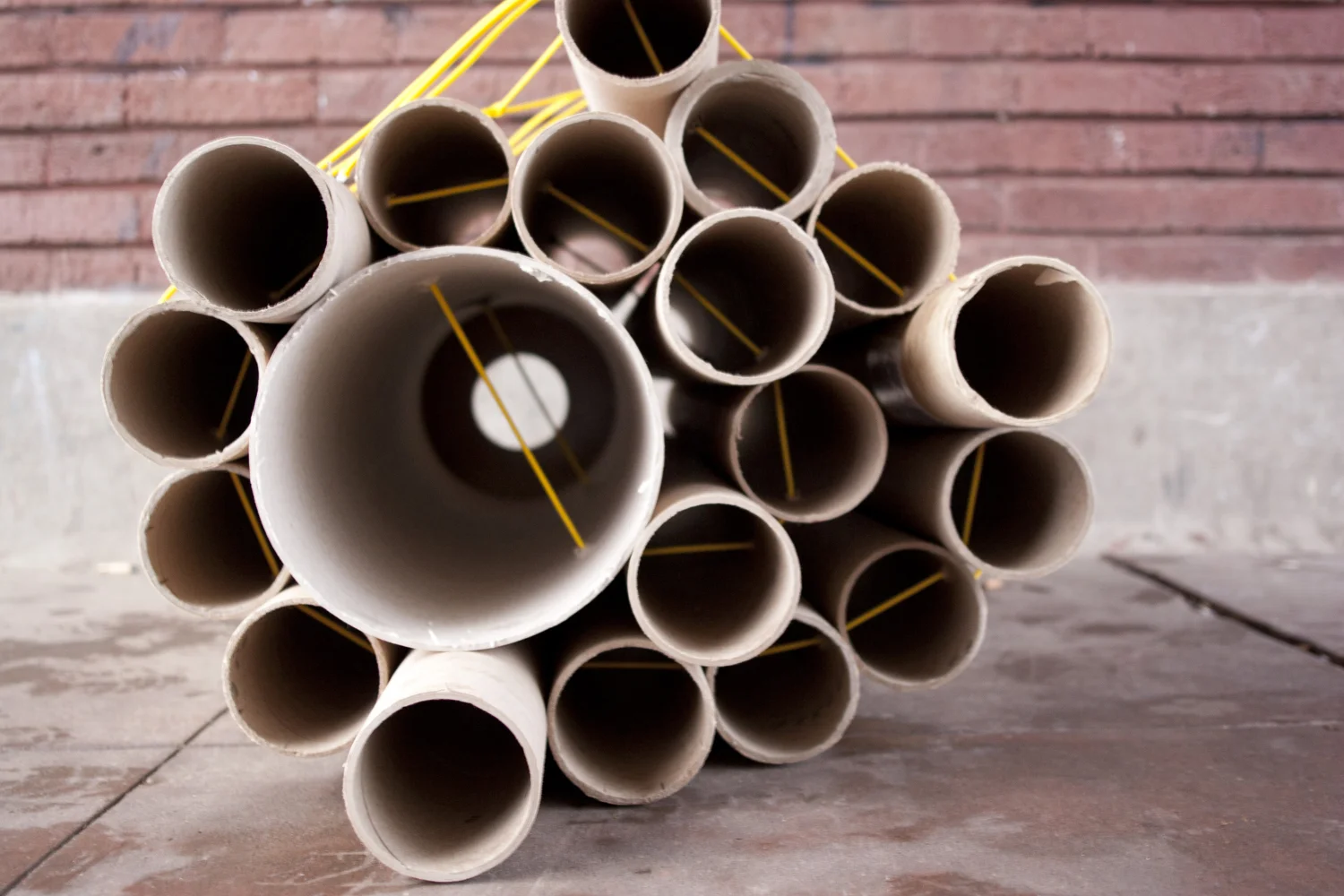 Tube // Roll