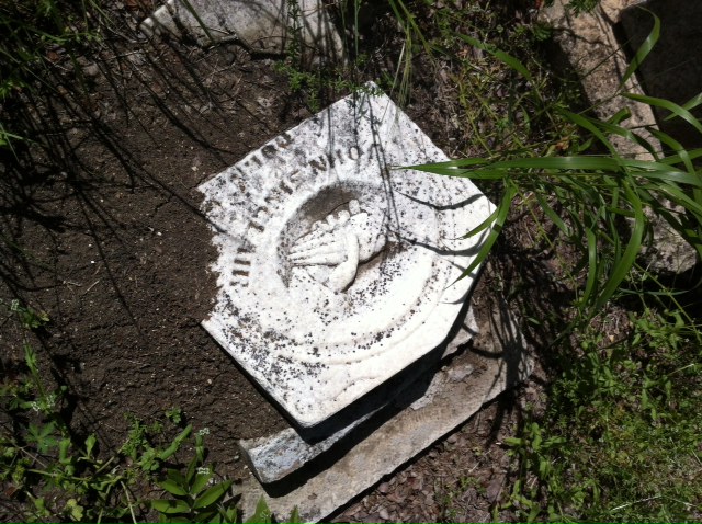 grave 2014 19.jpg