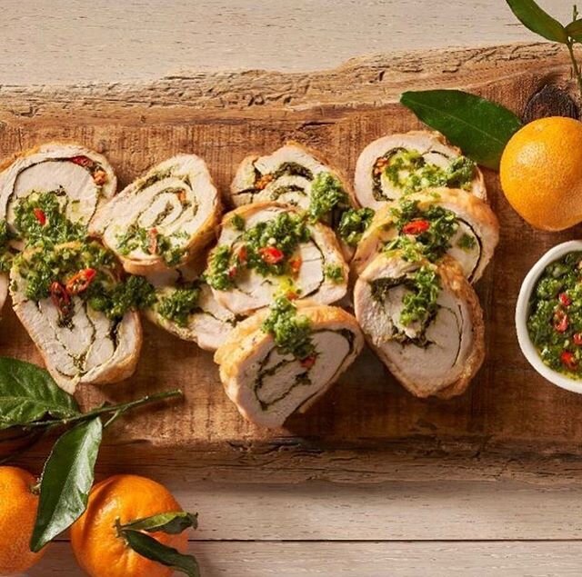 Turkey Chimichuri Roulade made with @anovaculinary Sous Vide system means juicy results. Image @grintonphotography for @canadianturkey @zenogroupcanada  props @laurabranson #turkey_photo #roulade #sousvide #chimichuri #turkeyfarmersofcanada #easypeas