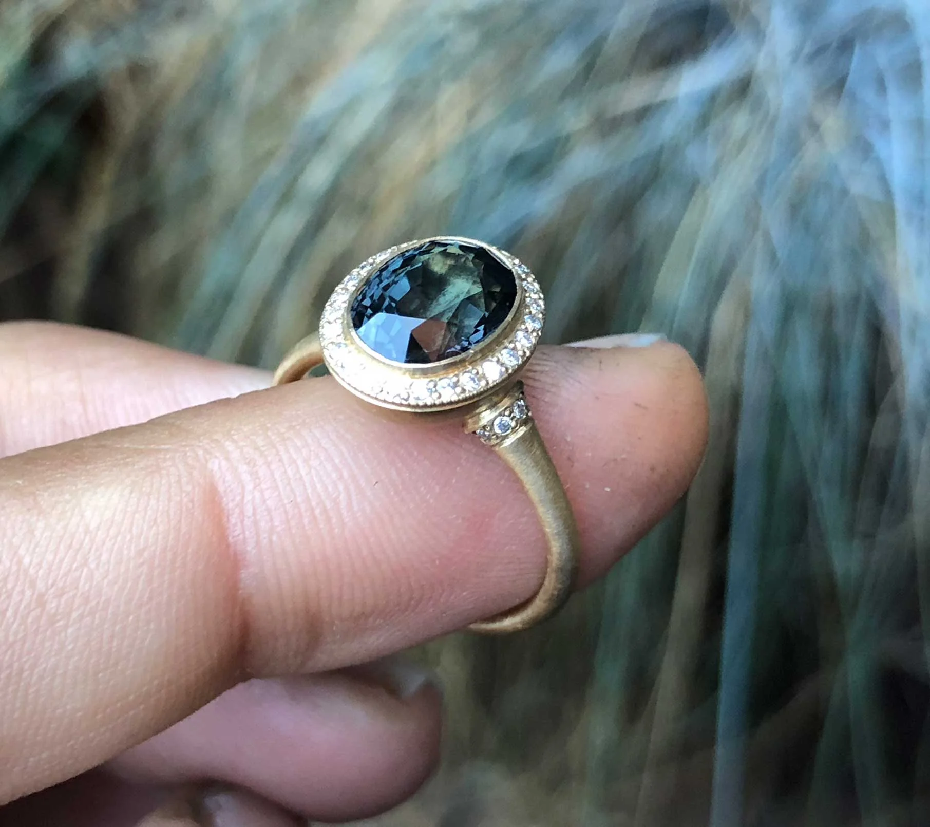 Violet+Spinel+Diamond+Yellow+Gold+Ring-(Finger).jpg