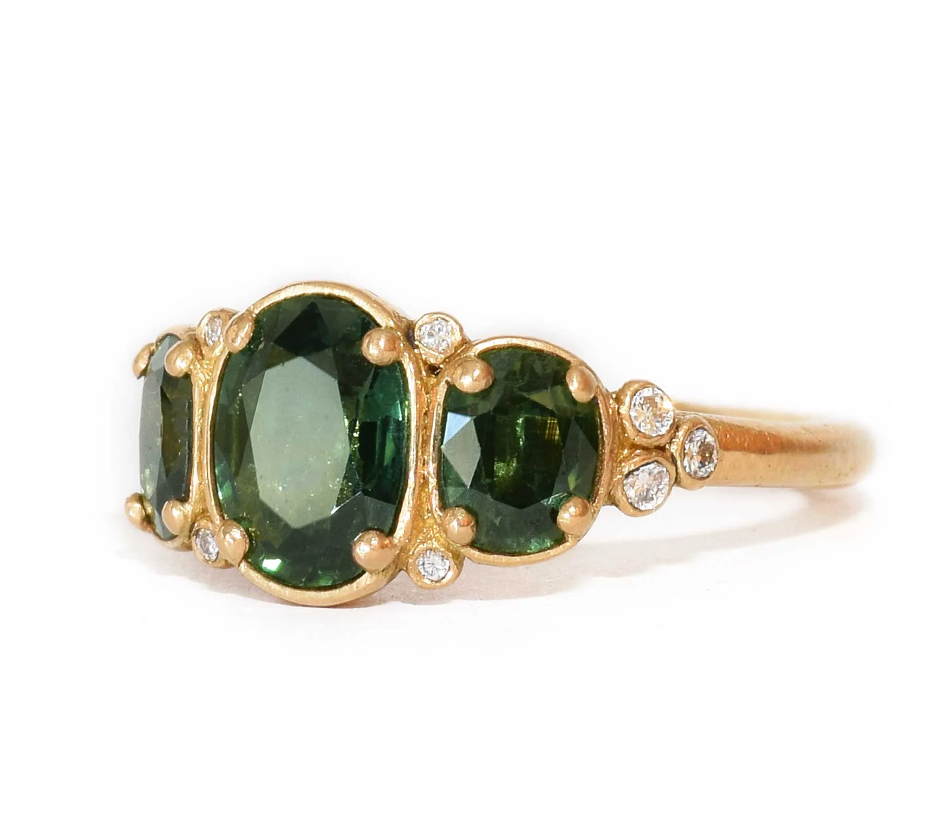 Fine+Green+Sapphire+Yellow+Gold+Engagement+Ring+Diamonds-(Side).jpg