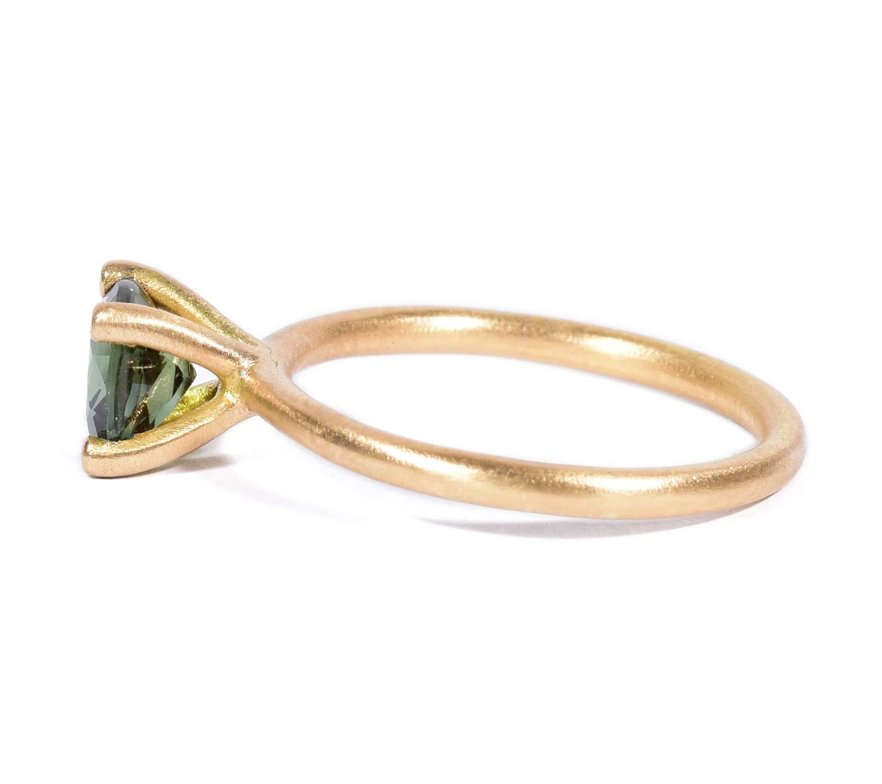 Ophir-Green-Cushion-Cut-Sapphire-&-Gold-Engagement-Ring-(full-side).jpeg