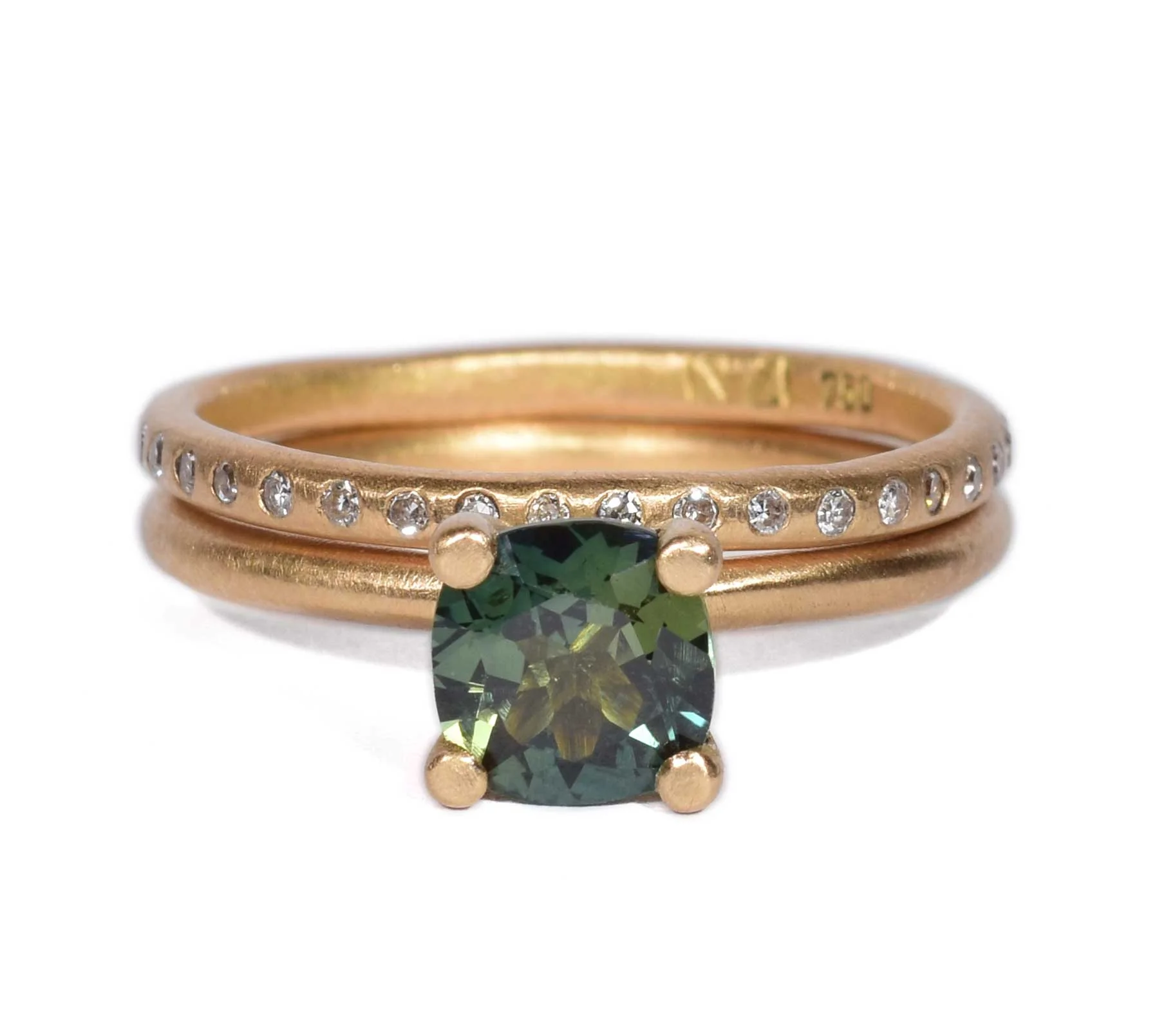 Ophir-Green-Cushion-Cut-Sapphire-&-Gold-Engagement-Ring-(Wedding-Set).jpeg