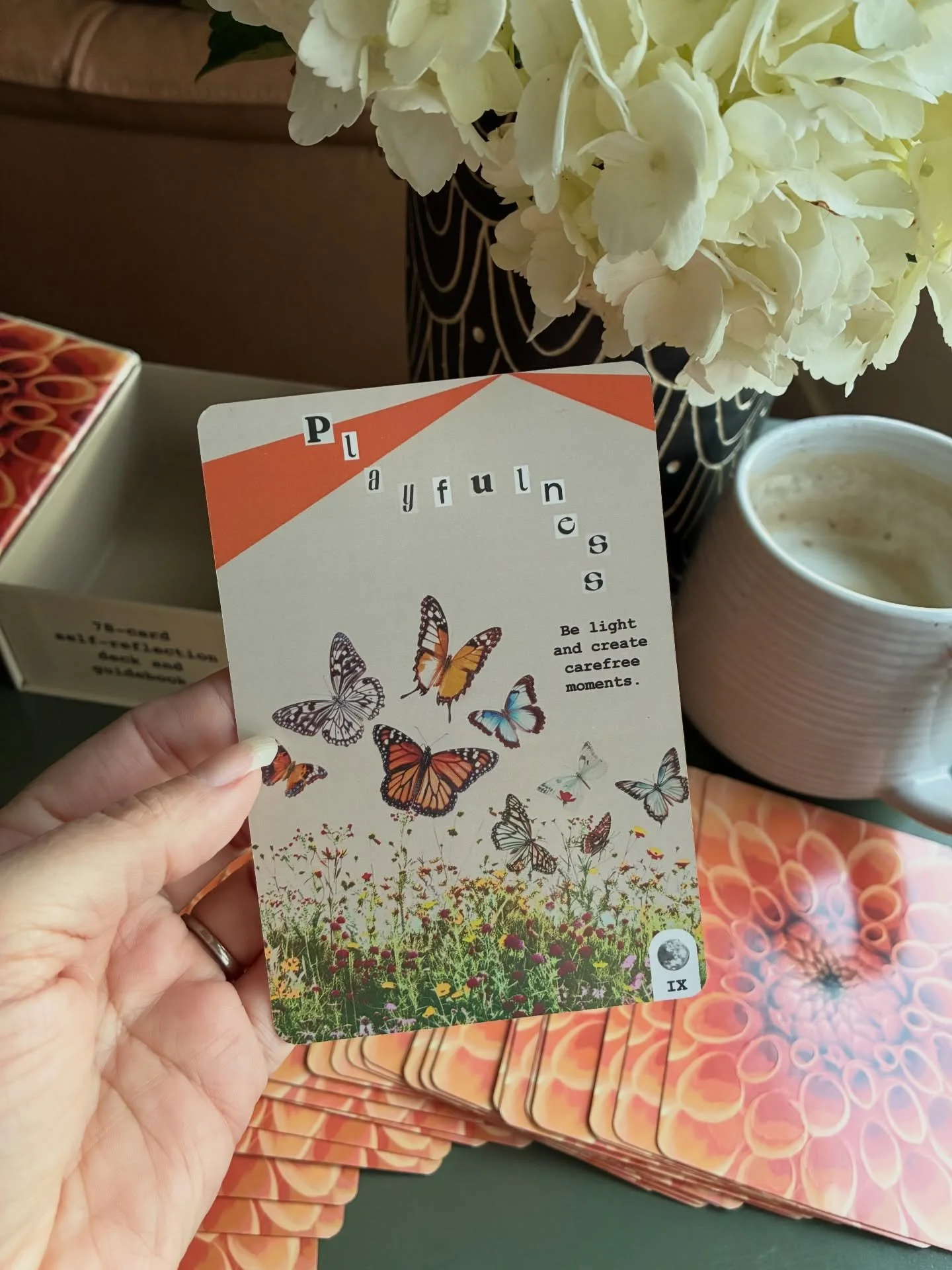 Good morning! 🙌 Time to lighten up the mood! Today's card, Playfulness, is a wonder-full reminder to "be light and create carefree moments". Sometimes we tend to take life too seriously, and the best way to break up the heaviness of daily 