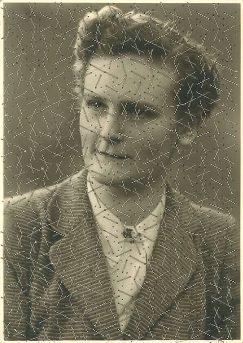09
