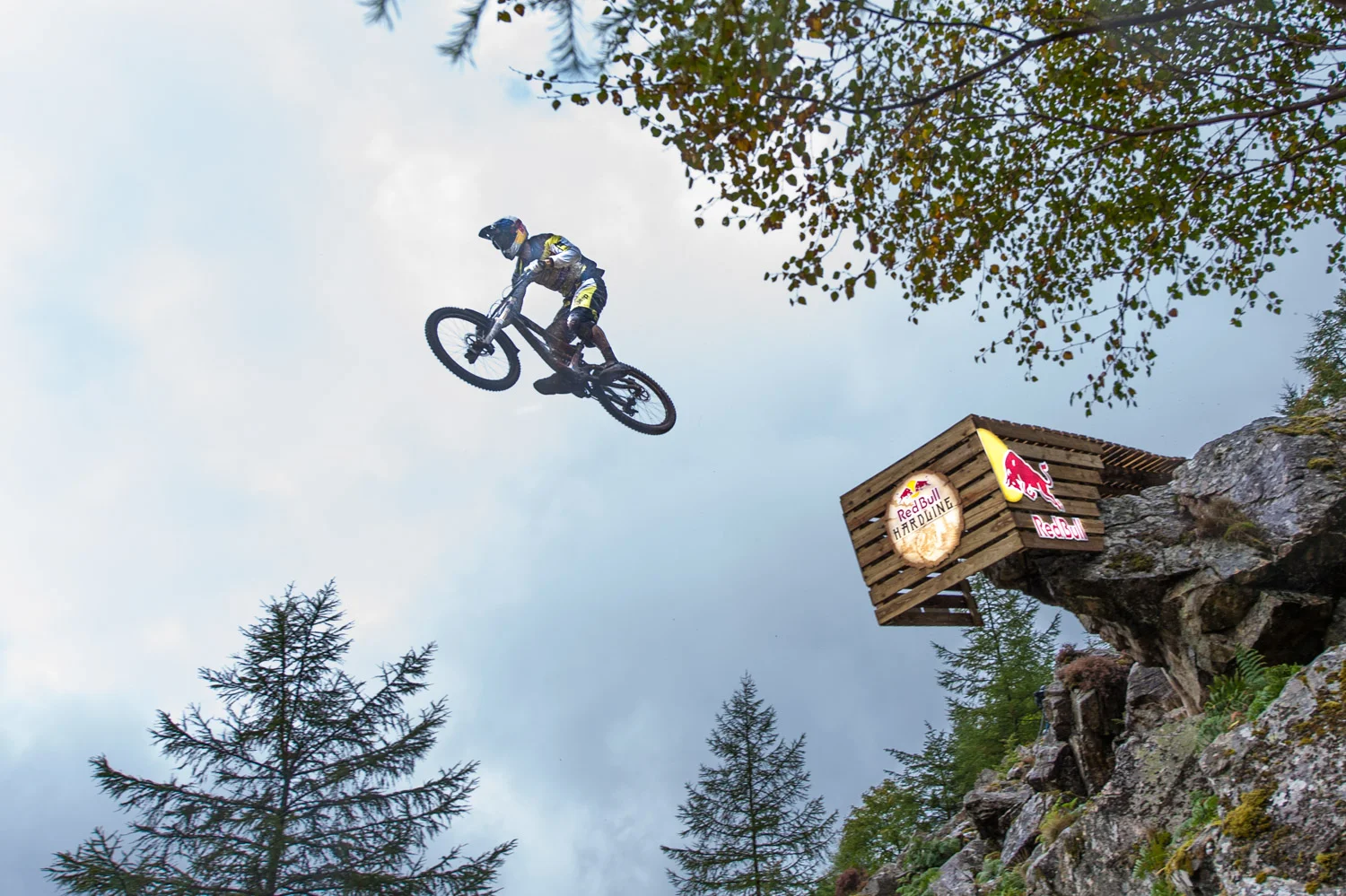 Gee Atherton at Red Bull Hardline 2015 Road Gap