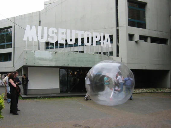 Tilo Schulz Remake of "Restless Ball" by COOP HIMMELB(L)AU, 1971 (2002)