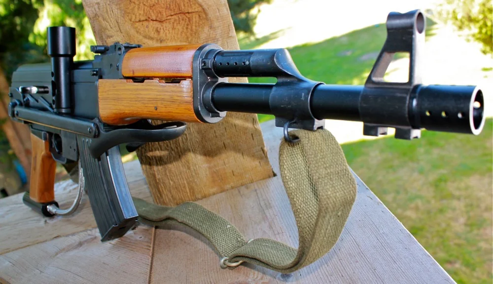 Tacamo T68 AK47 .68 Caliber Paintball Rifle