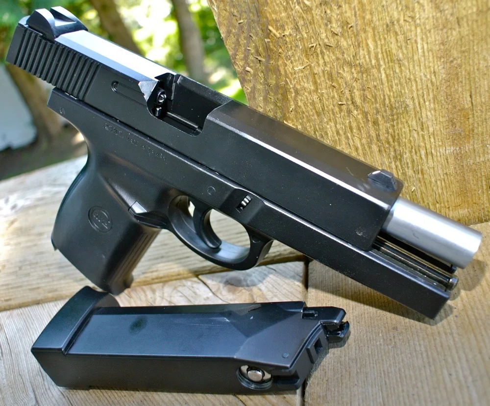 KWC SIgma SW40F - 6mm CO2 Blowback Airsoft Pistol