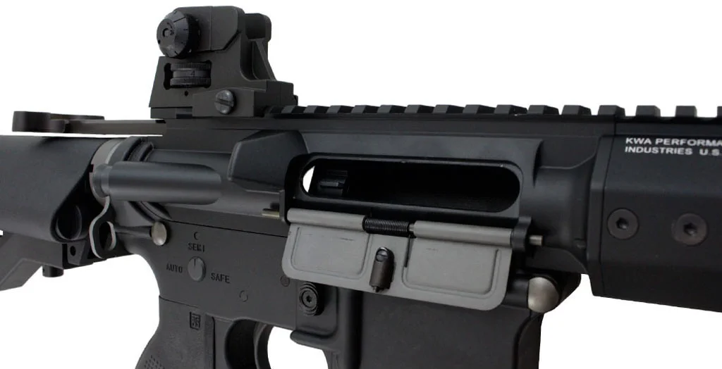 KWA LM4 KR7 PTR Right Side Bolt.jpg