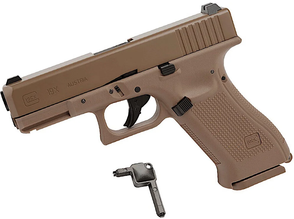 Umarex Glock 19X CO2 Blowback BB Pistol Table Top Review — Replica