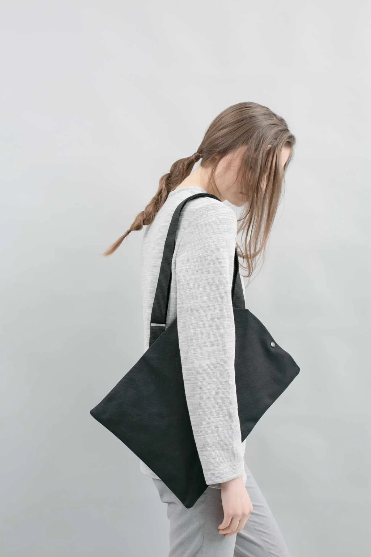 Diagonal Tote Bag (Black) — Berayah