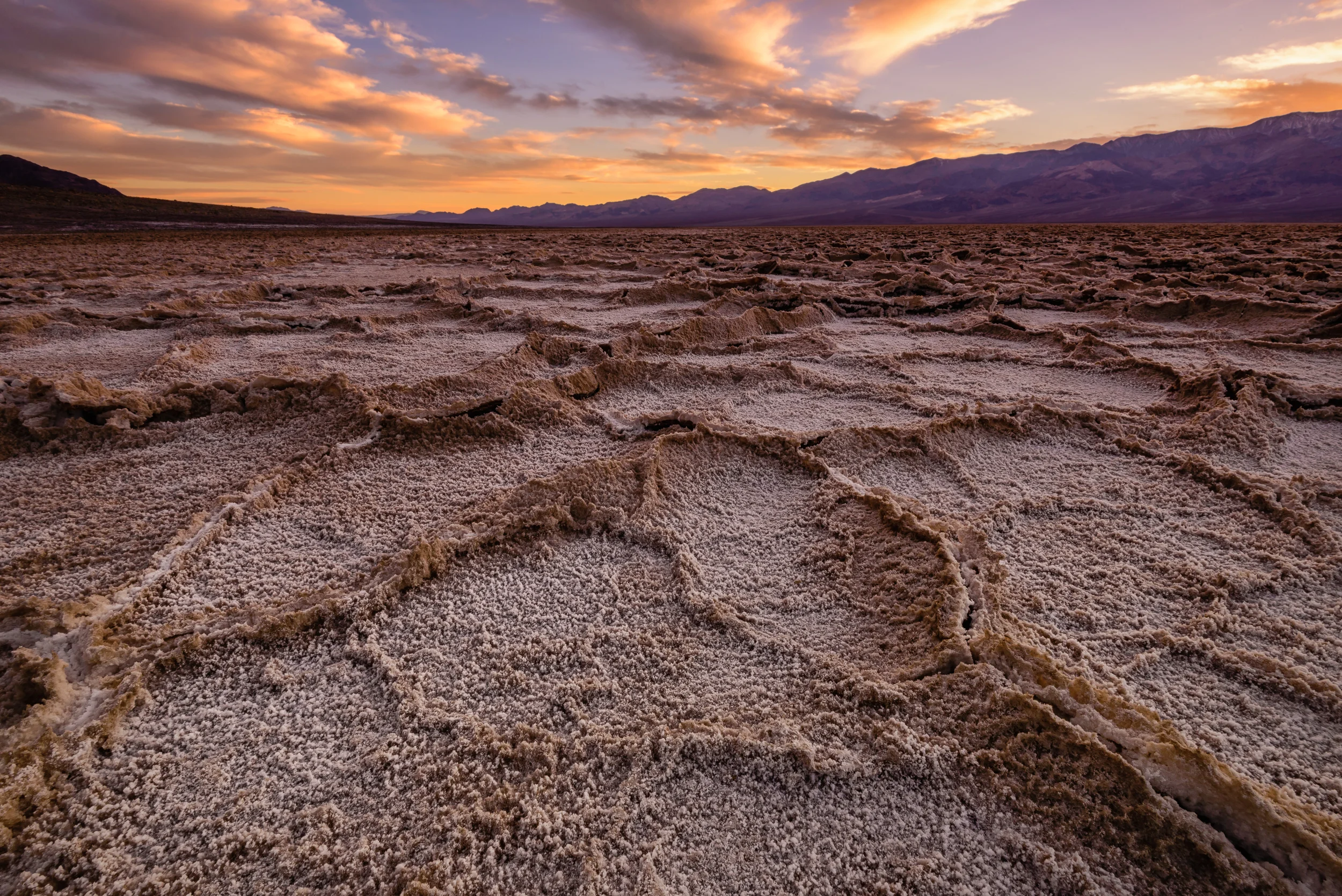 Badwater Basin, Death Valley, US.jpg
