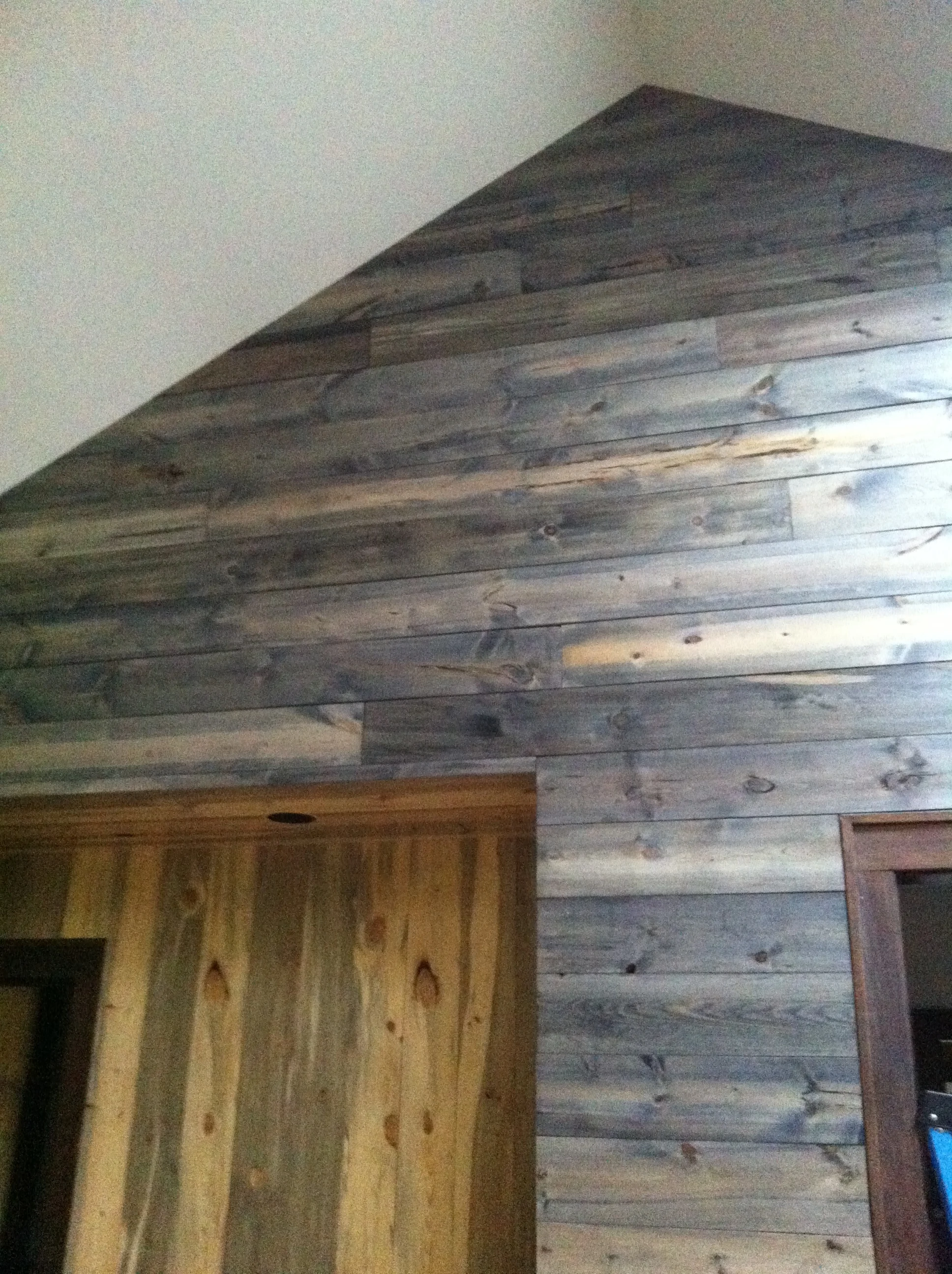  Private Residence Wall 