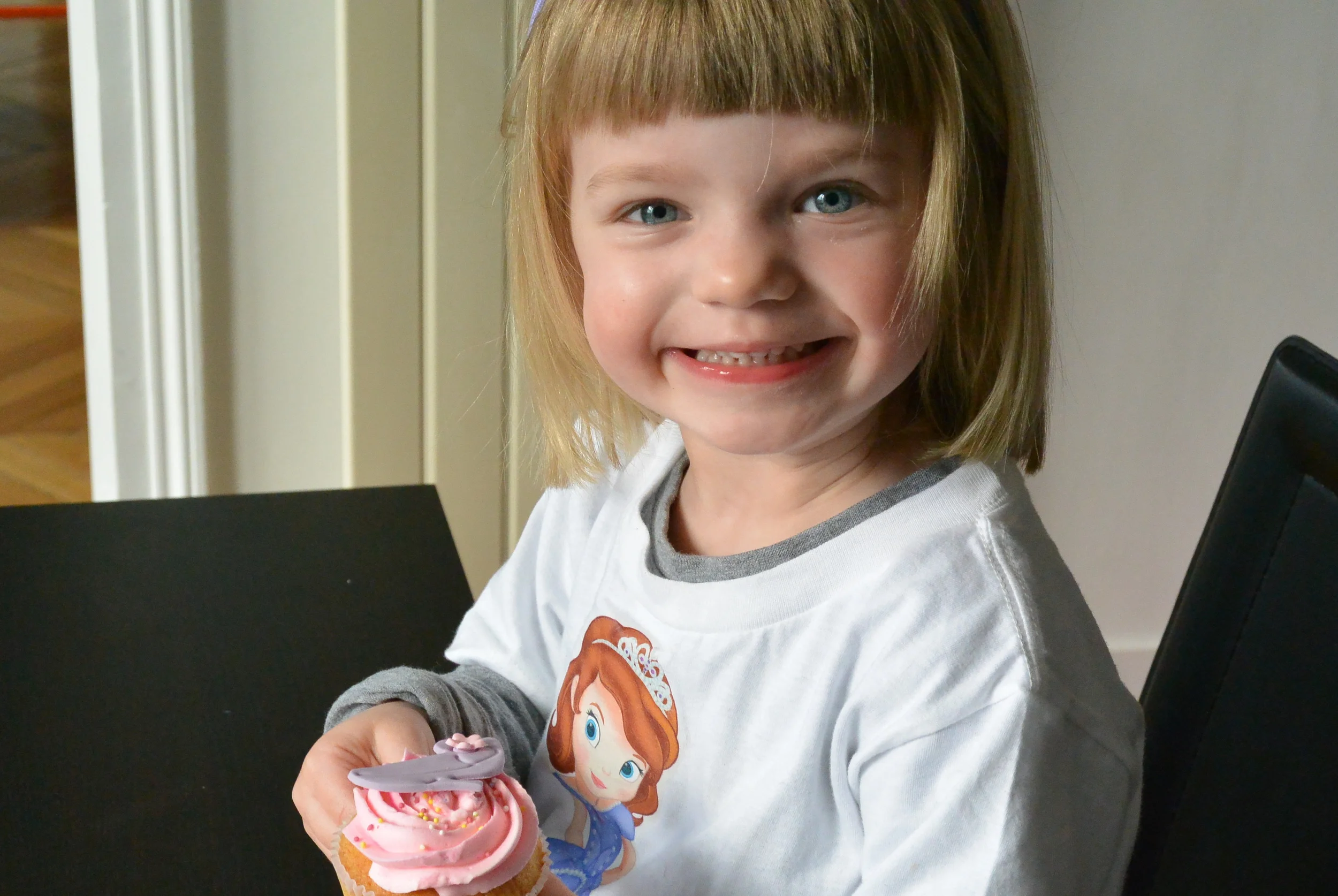 ​Peyton and her cupcake!