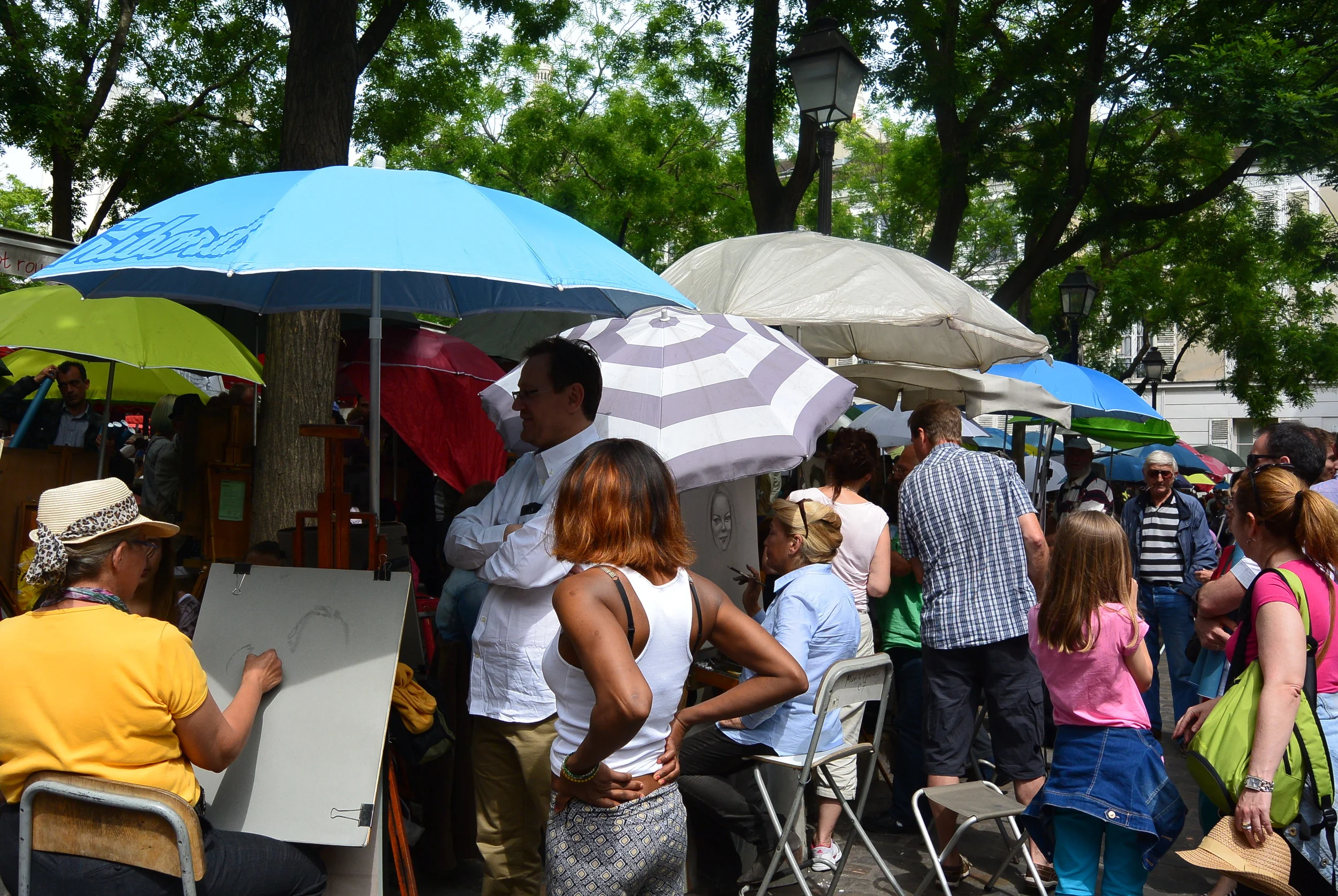 If you look closely you can see the portraits. 