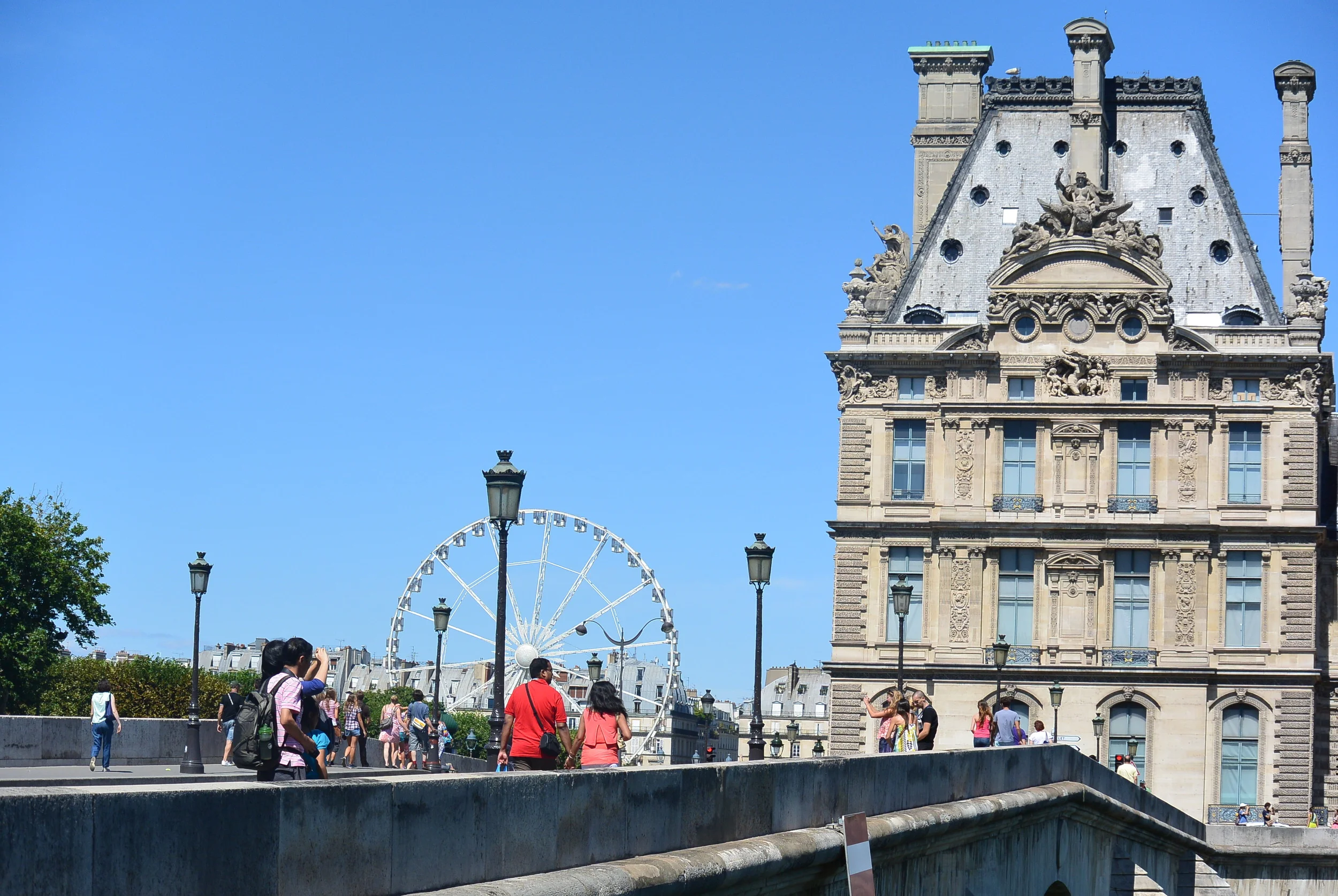 There's the ferris wheel!