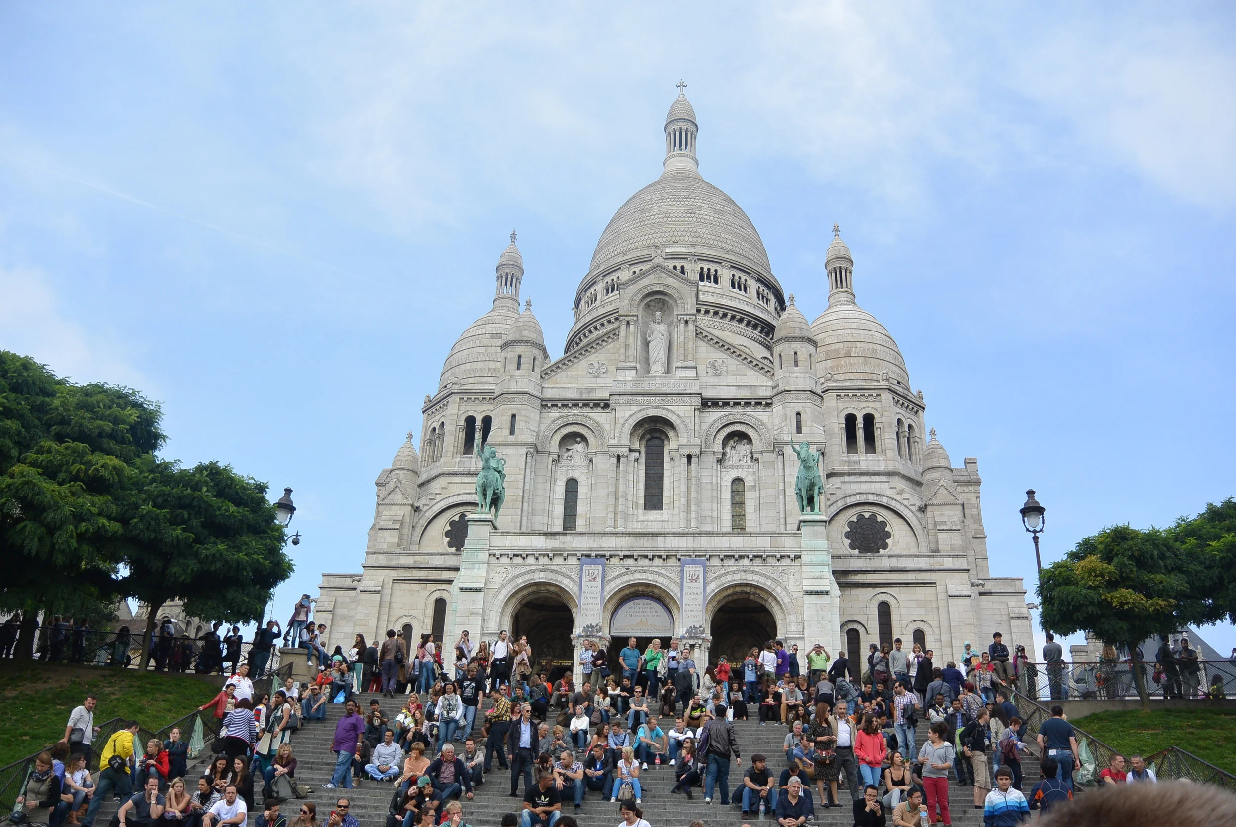 Sacre Couer ! &nbsp;Montmartre is one of my favorite areas!