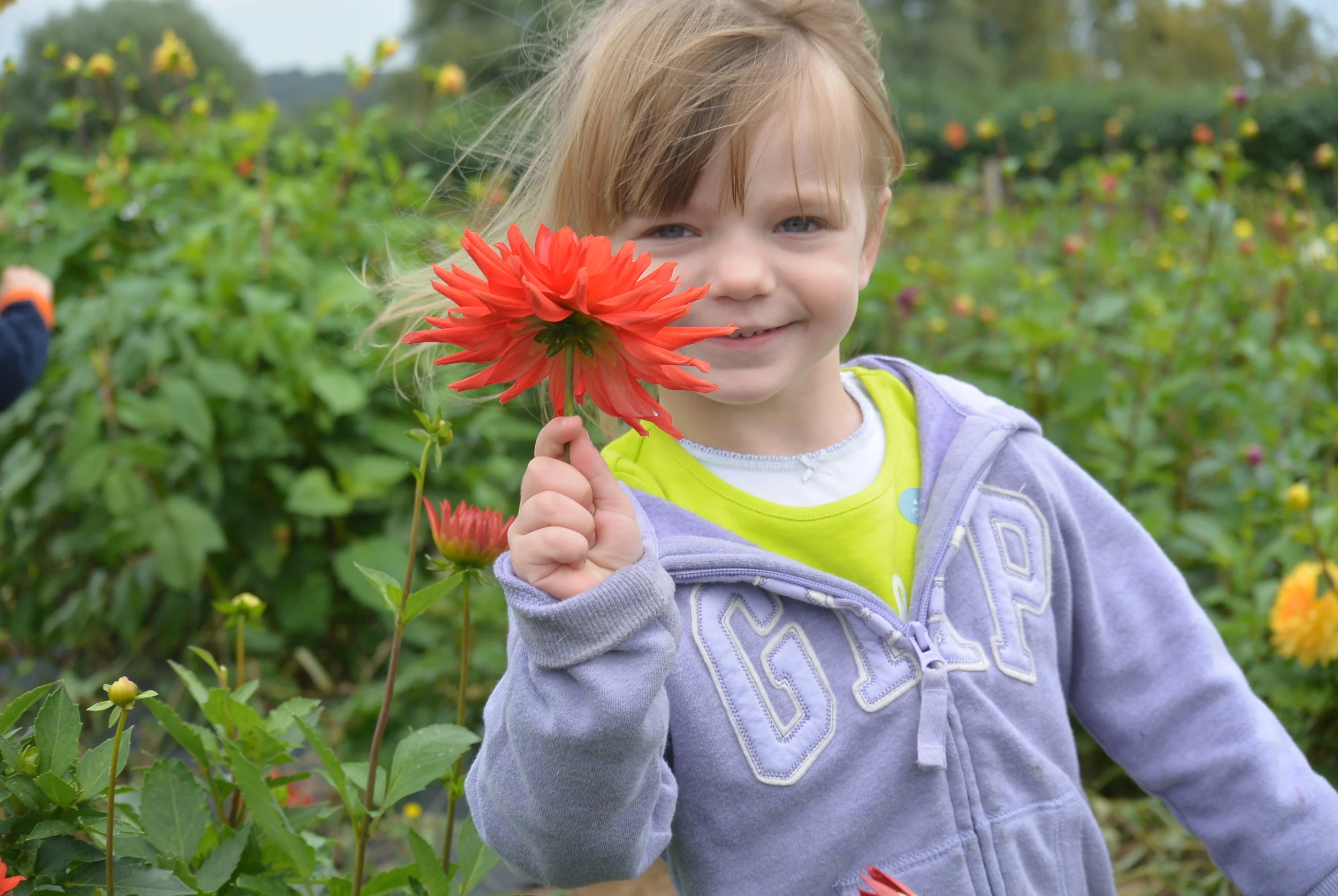Peyton loved the flowers also. 