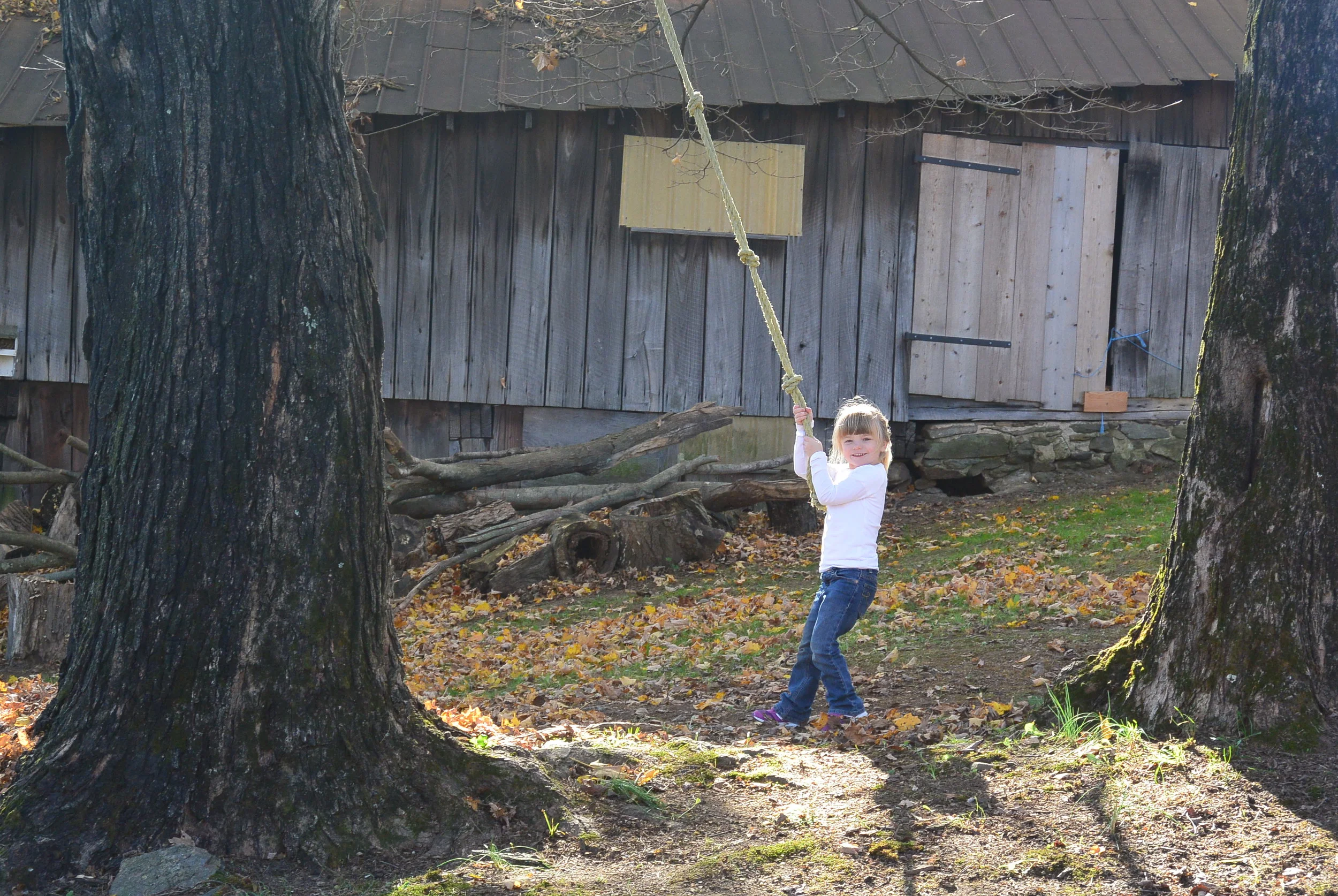 Peyton&nbsp;swinging around