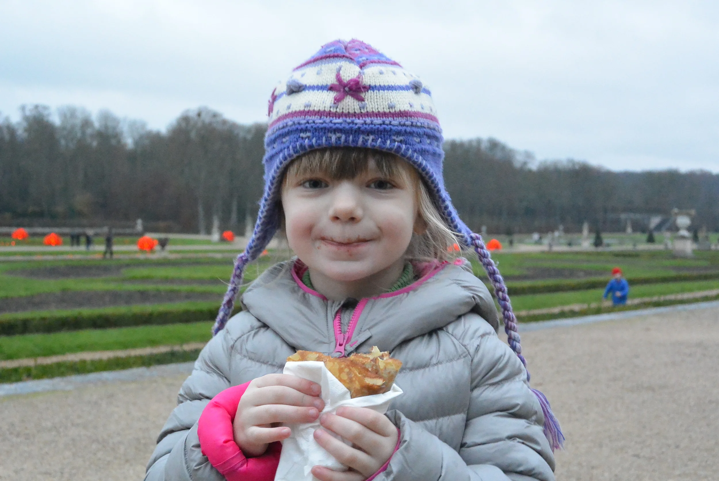 Peyton taking a lunch break