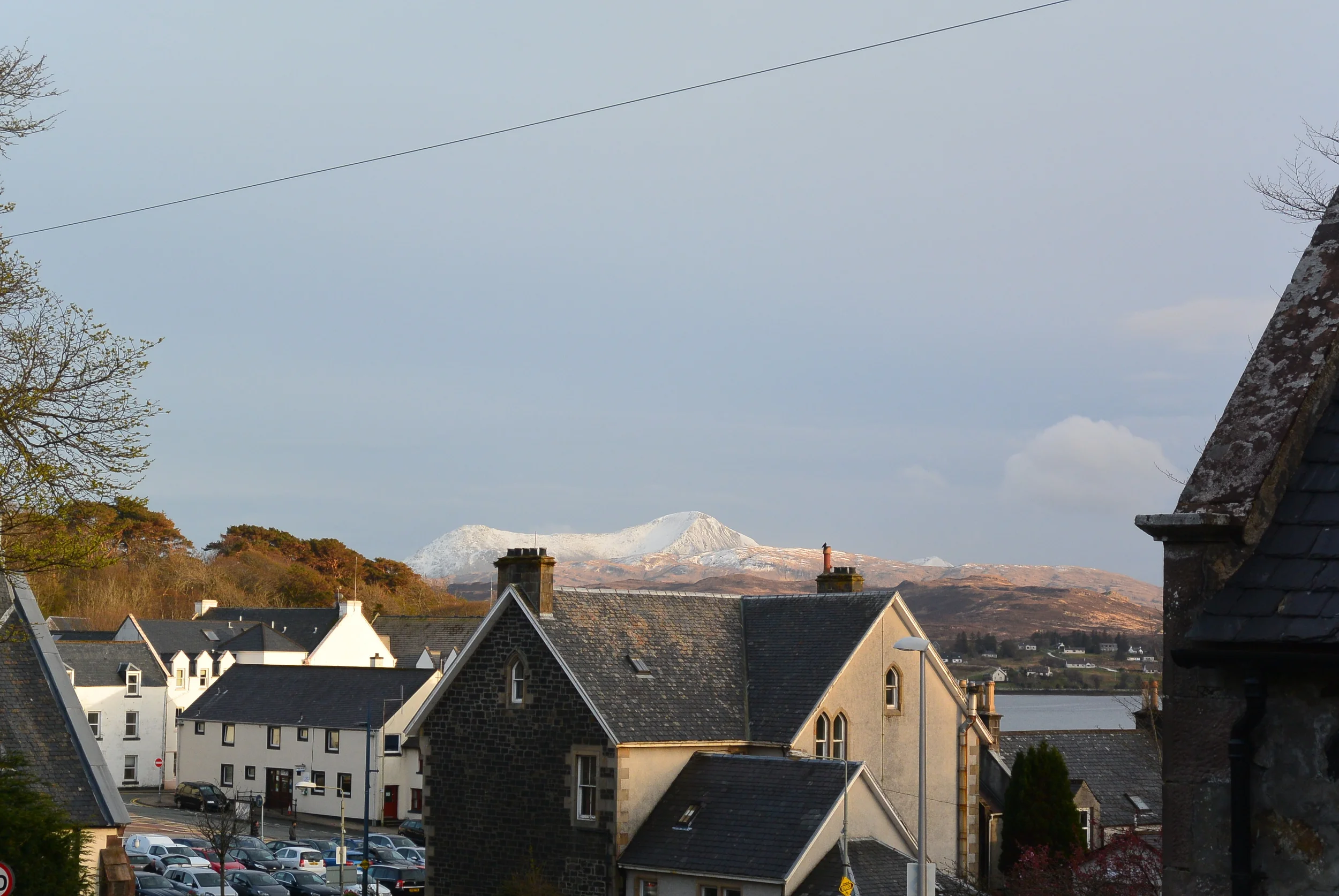 Great picture of the mountain from town.