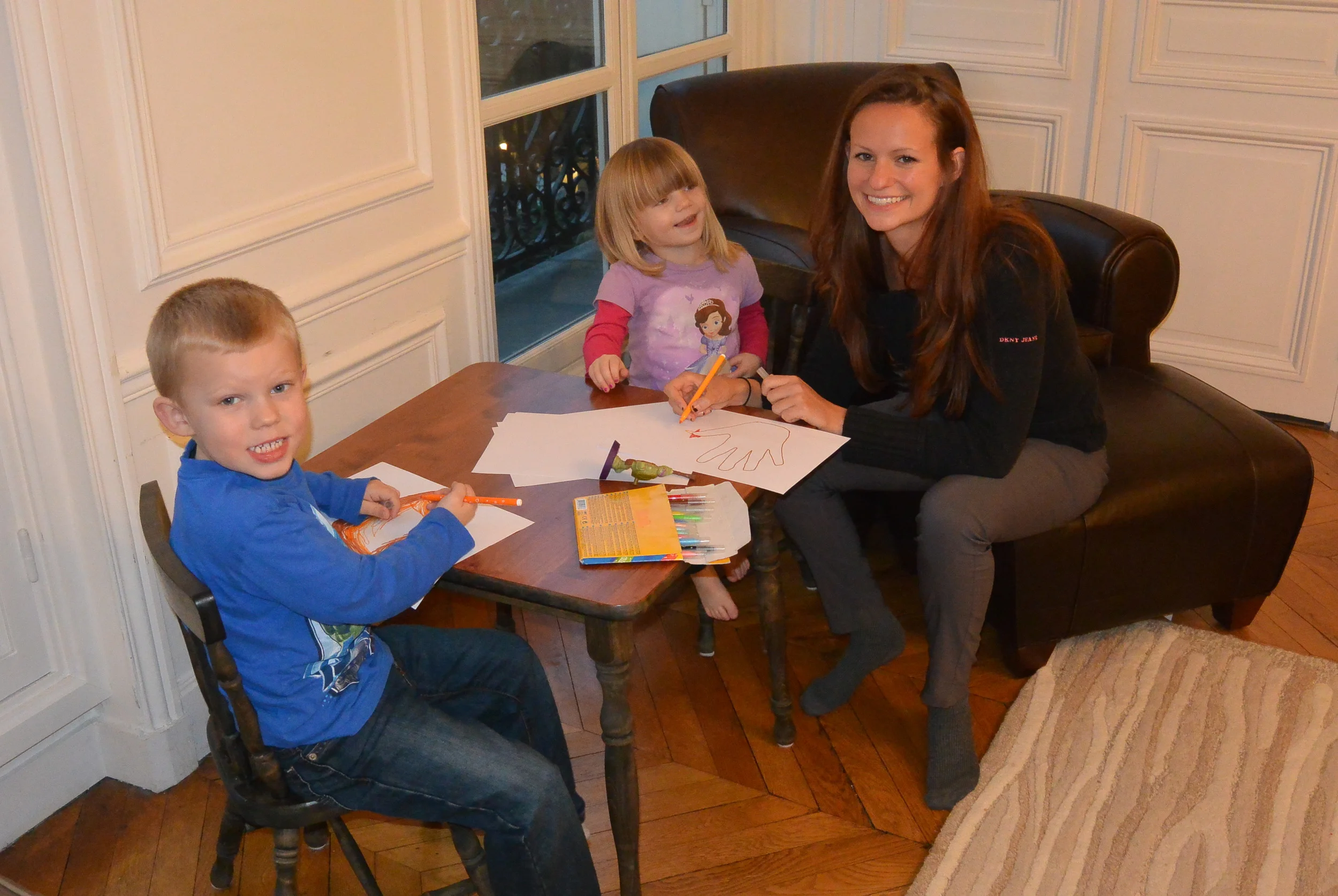 Caroline with the kidlets!