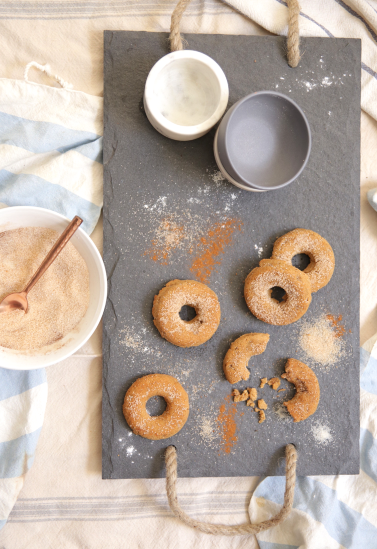 being cook: Vegan Vanilla Donuts