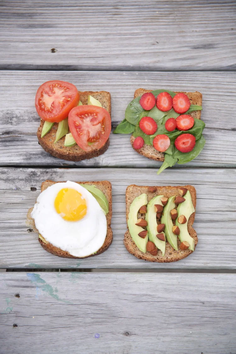 being cook: 4 toasts.