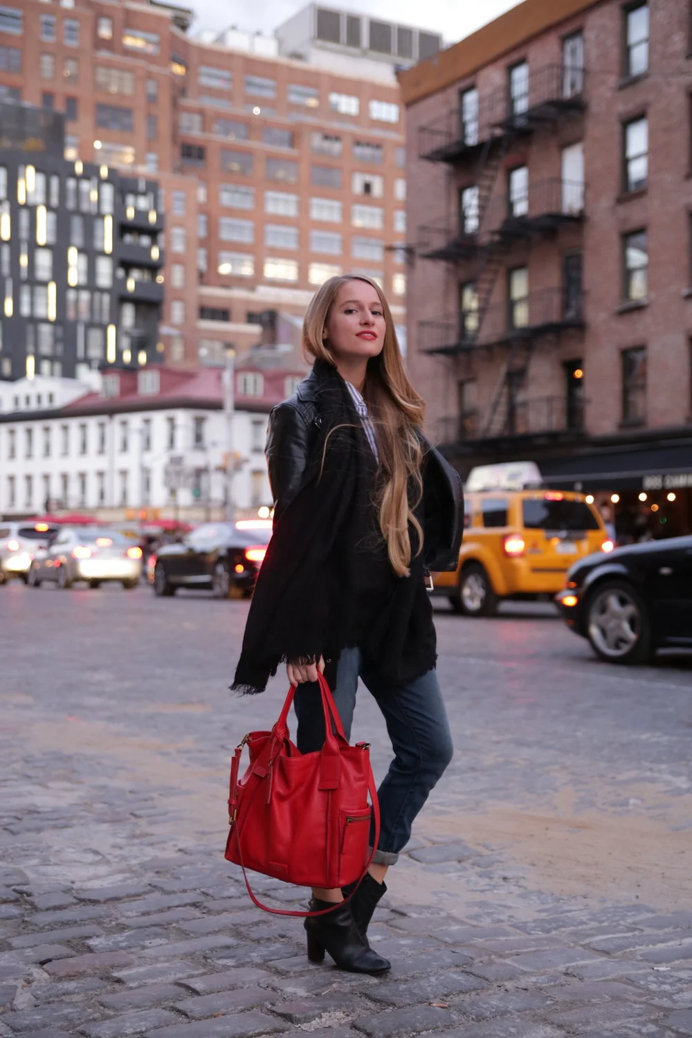 Holiday gifting with Fossil.