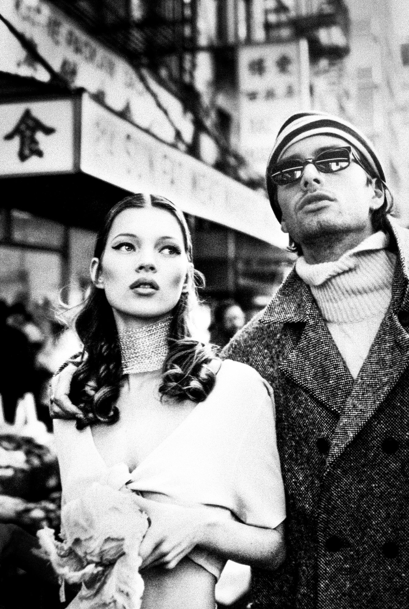 Kate Moss + Marcus Schenkenberg, Harper's Bazaar Uomo, V