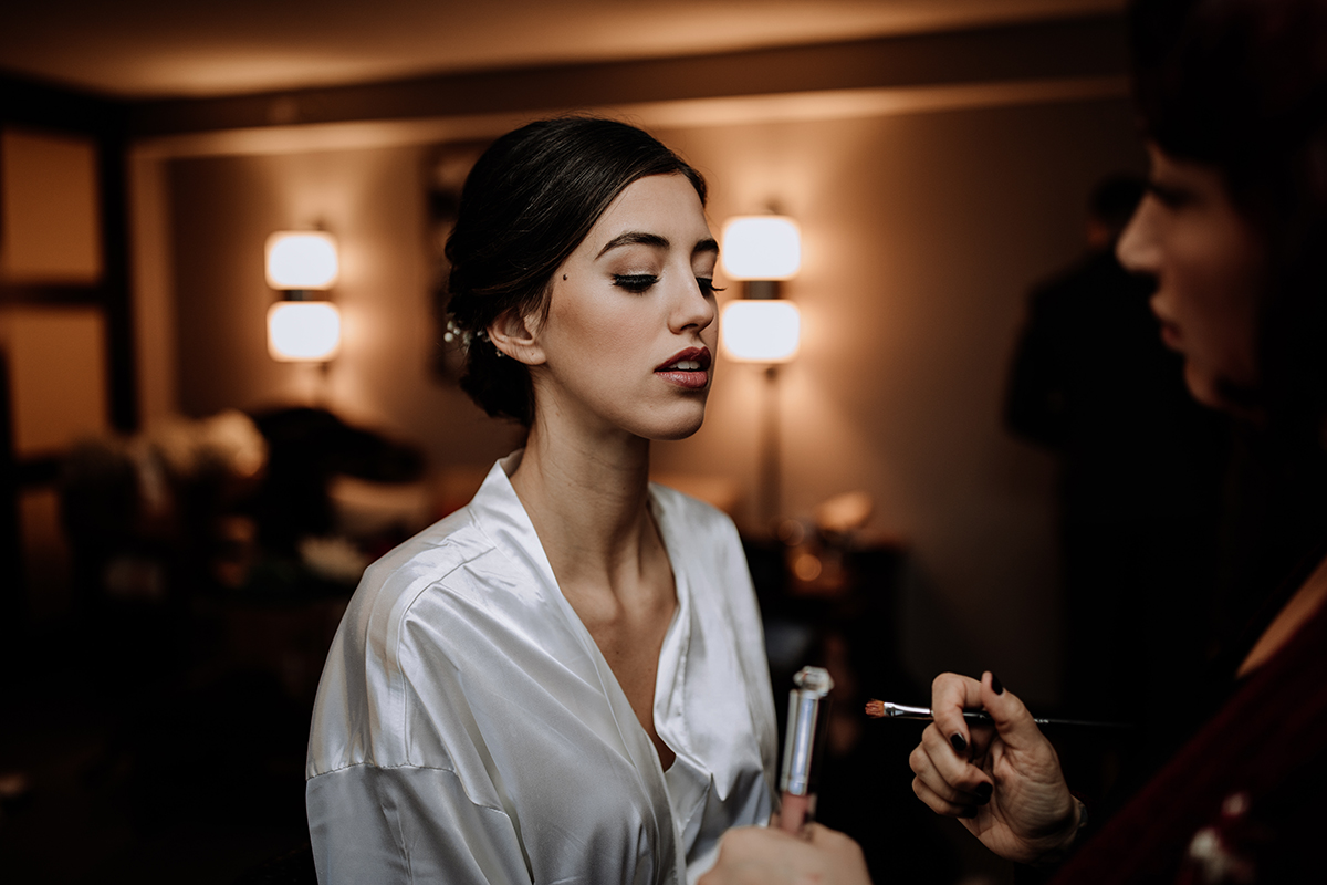 bucks-and-babes-beauty-wedding-makeup
