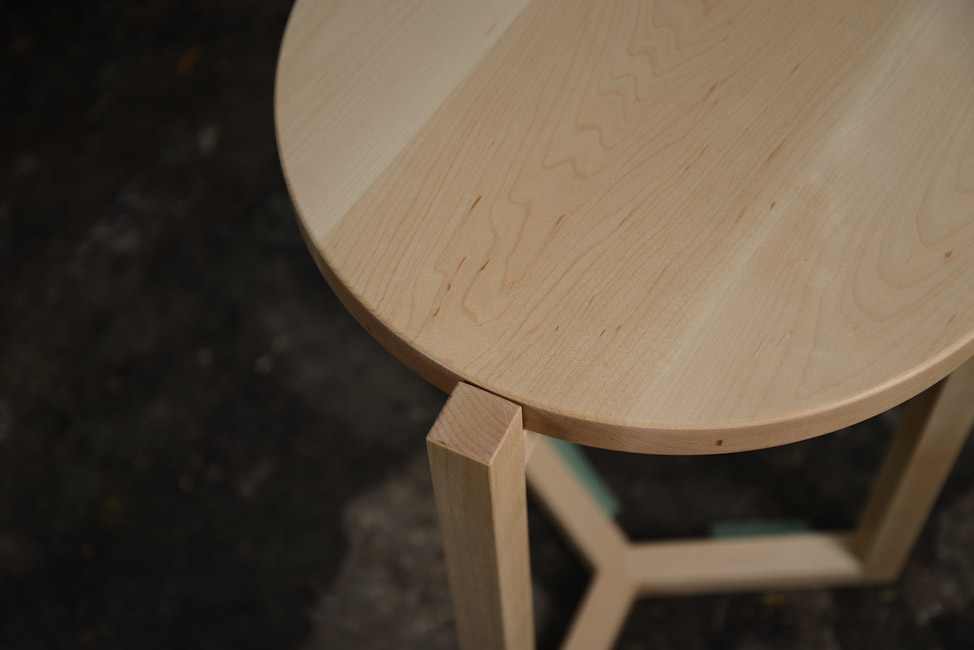 Felix.Side.Maple.Detail.jpg