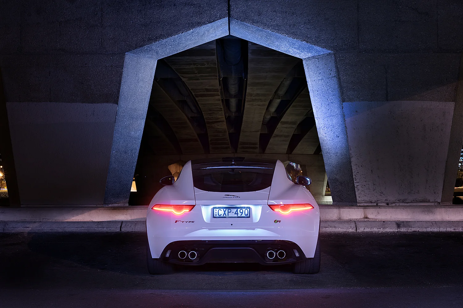 ftype-coupe-10.jpg