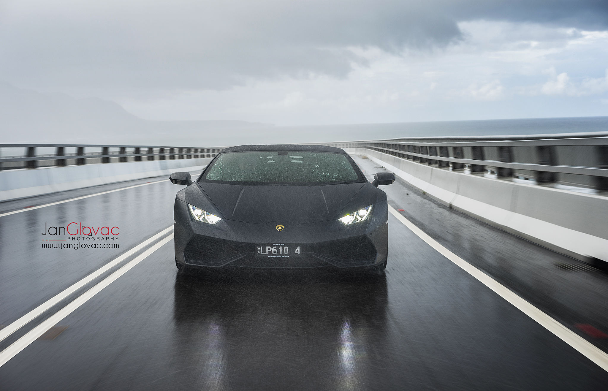 huracan_2048.jpg