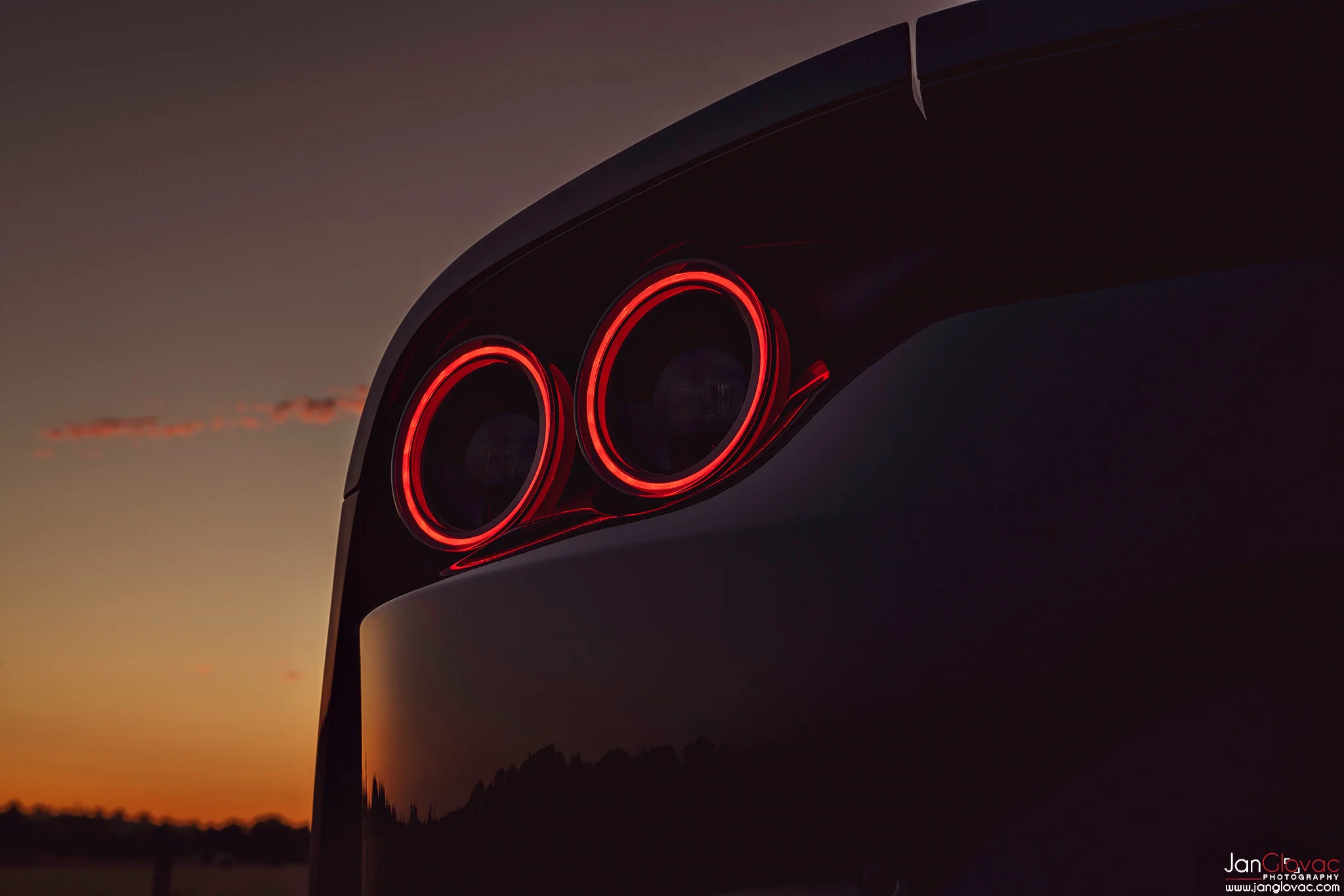 812_Superfast_1_2048.jpg
