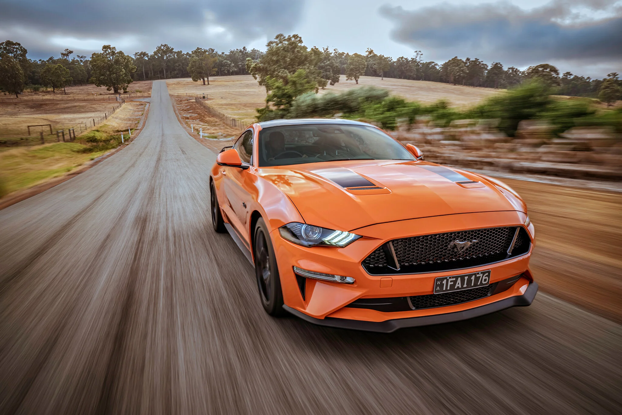 2020_Ford_Mustang_2.jpg