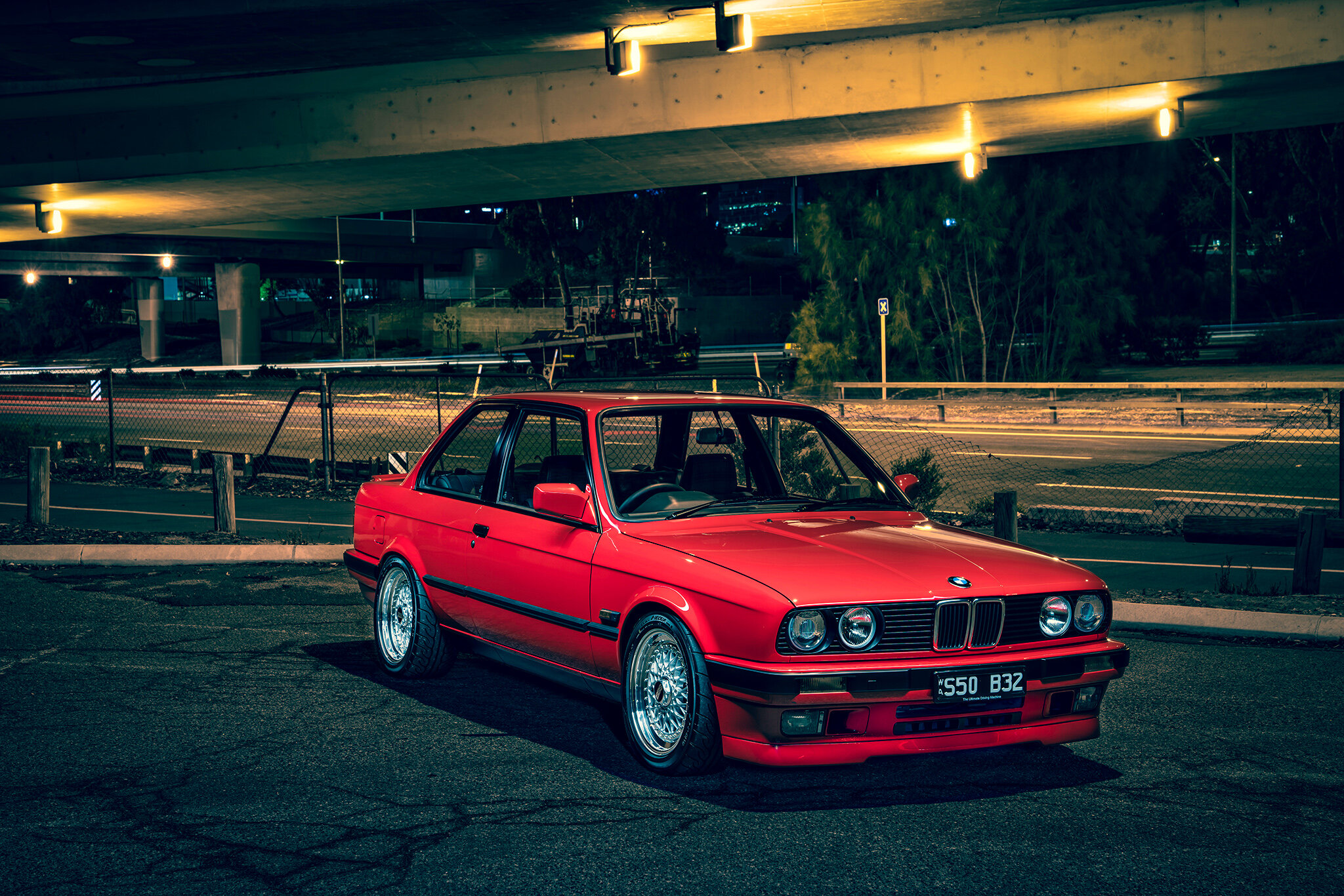 BMW_E30_3.jpg