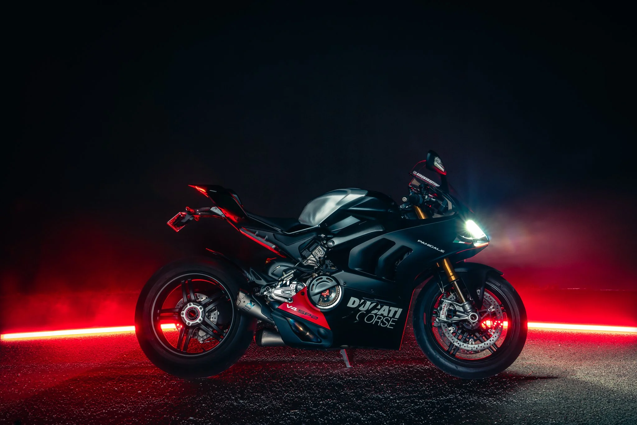 ducati_v4_sp2_9.jpg