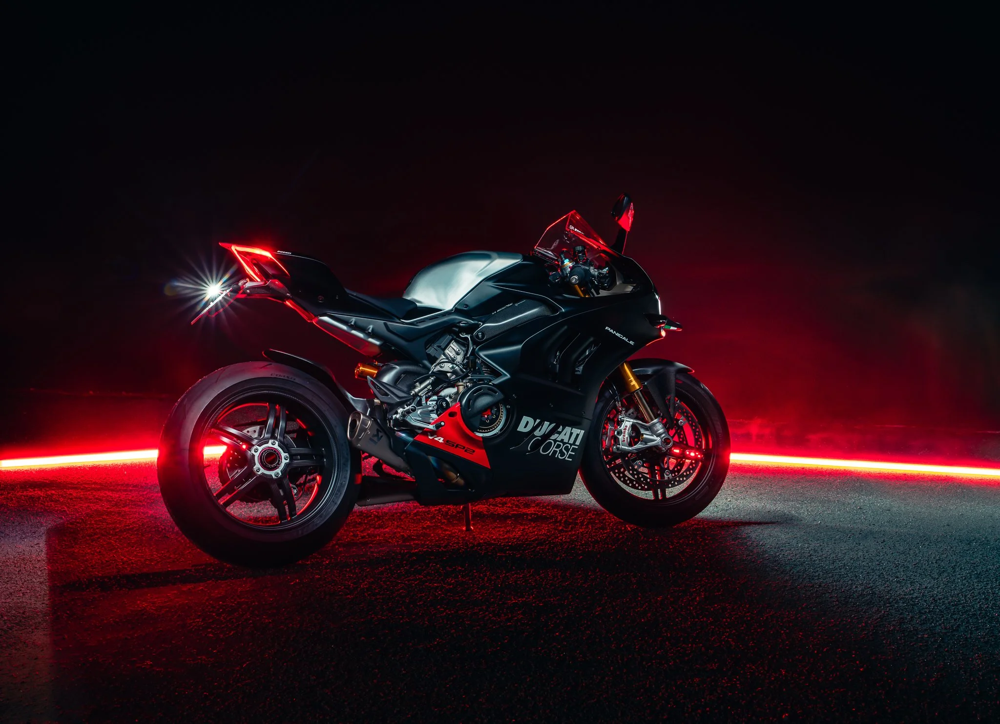 ducati_v4_sp2_7.jpg