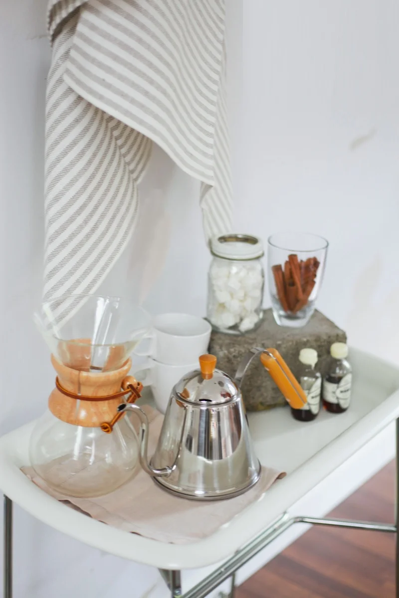 Fall Cozy & Minimal Workspace Decor-10.jpg