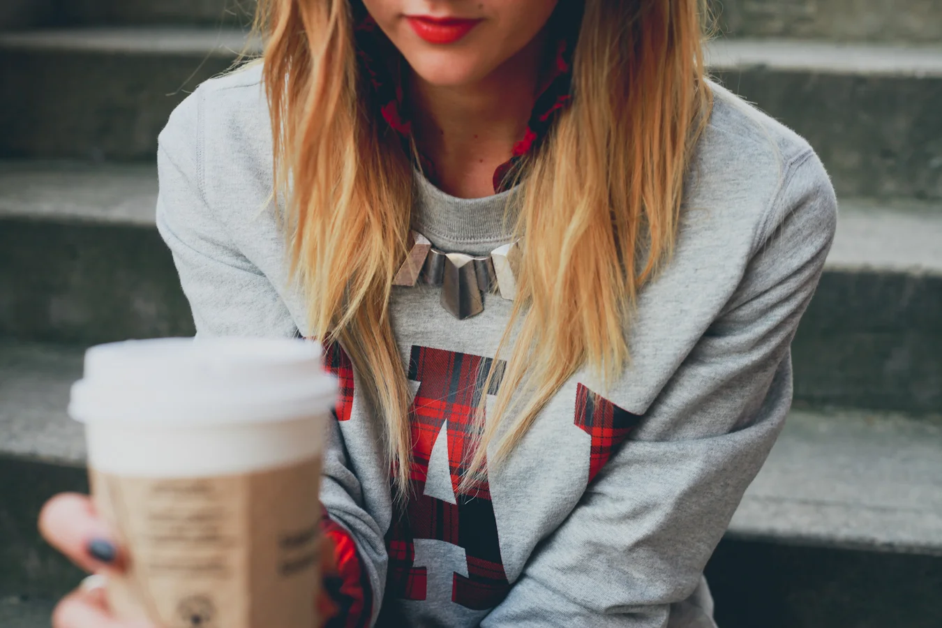 GAP Styld.by - Plaid-Grey Sweater-8.jpg