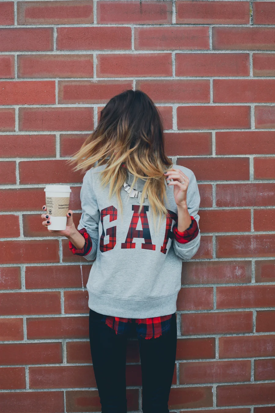 GAP Styld.by - Plaid-Grey Sweater-10.jpg