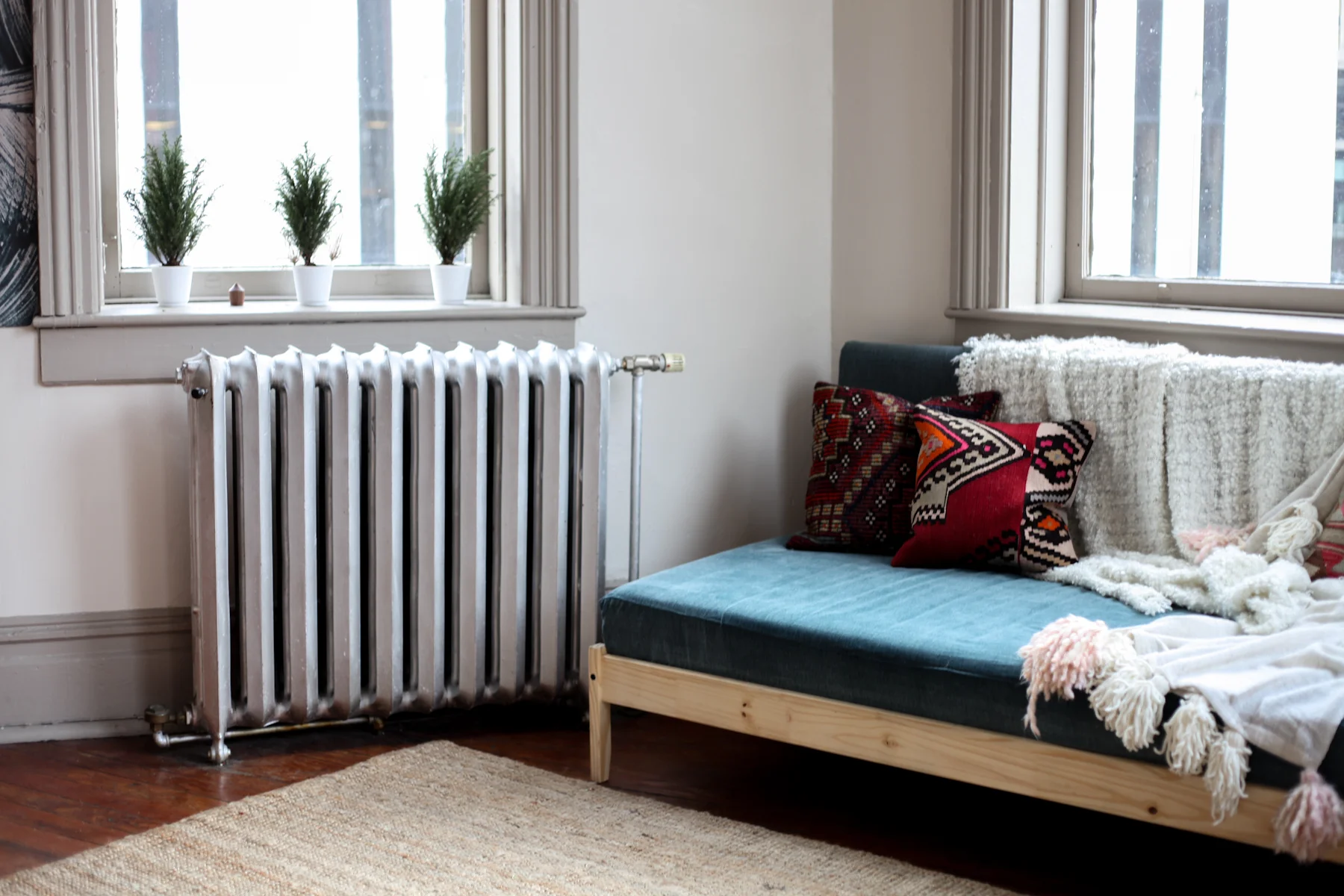 DIY Ikea Hacks : 5 Easy Steps to Make 
